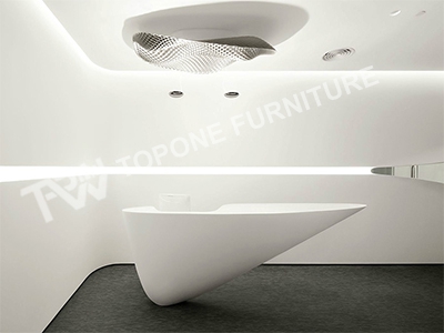 Reception desk